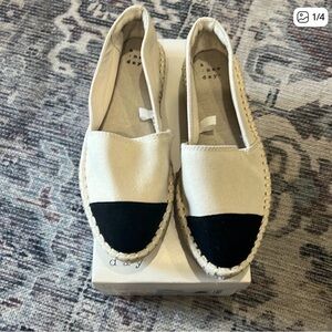 A NEW DAY MAGGIE FLATS